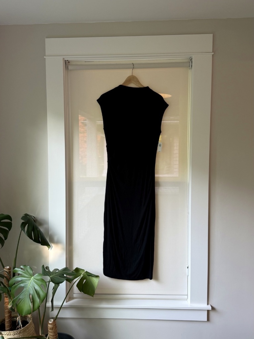 NWT Old Navy Black Fitted Mock Neck Midi Dress L